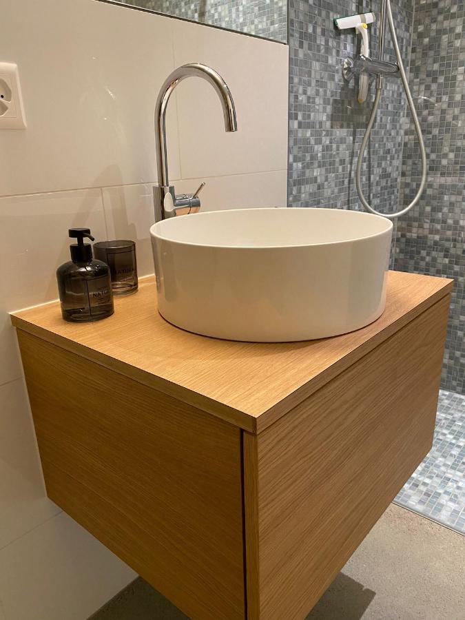 Stilvolle Ferienwohnung Direkt An Der Skipiste ฟลิมส์ ภายนอก รูปภาพ