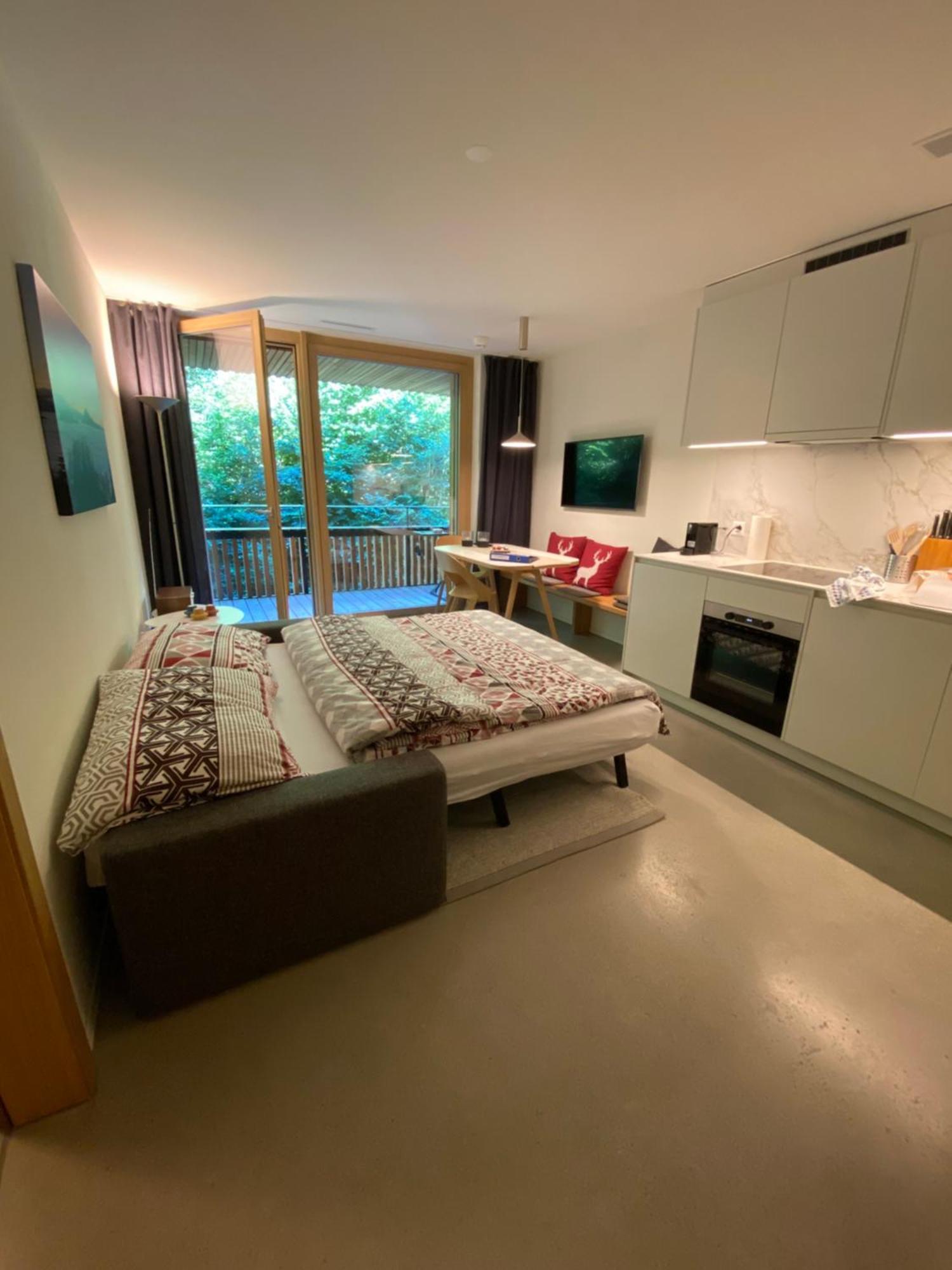 Stilvolle Ferienwohnung Direkt An Der Skipiste ฟลิมส์ ภายนอก รูปภาพ