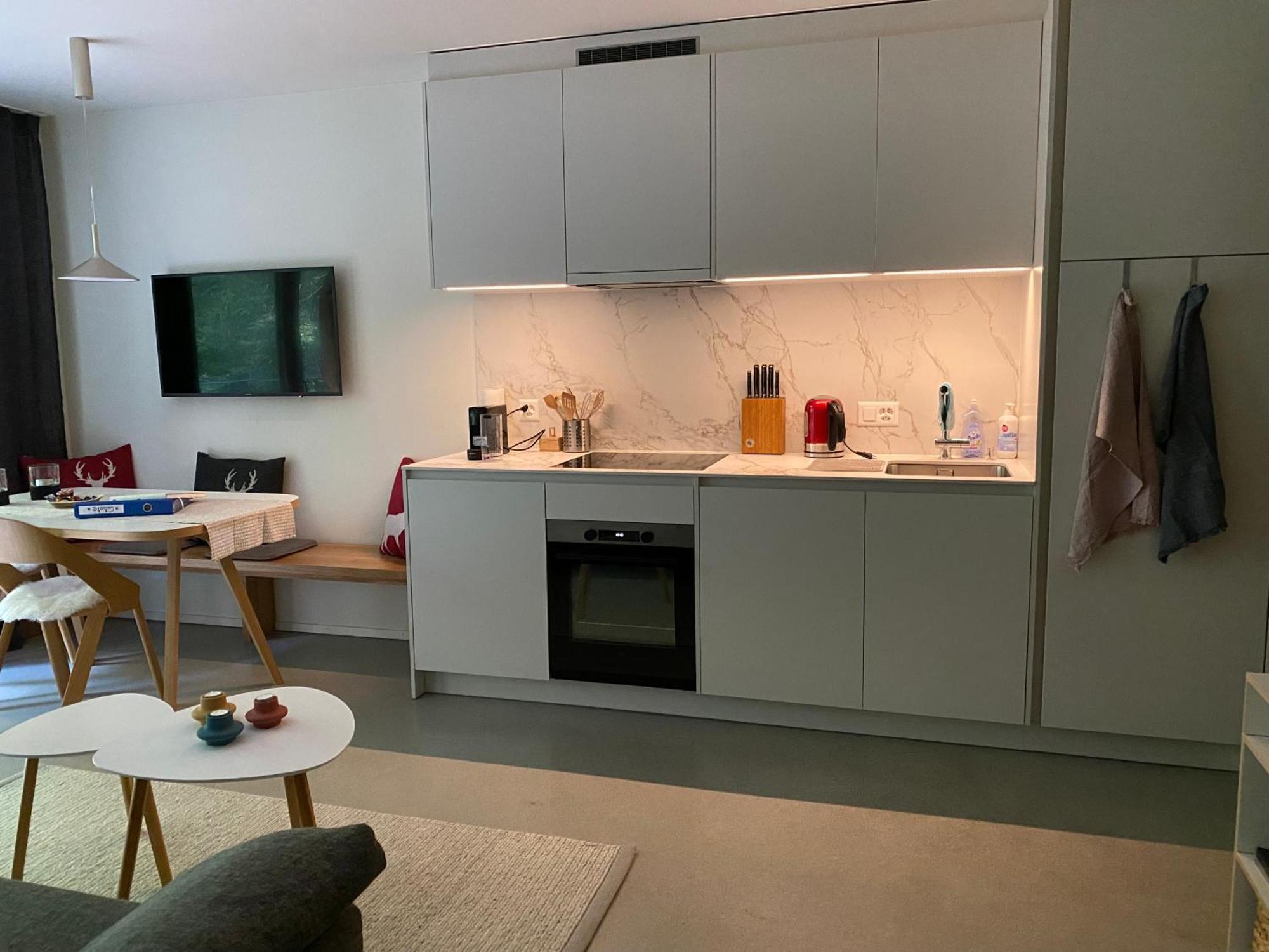 Stilvolle Ferienwohnung Direkt An Der Skipiste ฟลิมส์ ภายนอก รูปภาพ